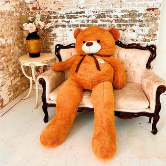 Brown giant teddy bear, 5ft tall, with soft velour fur