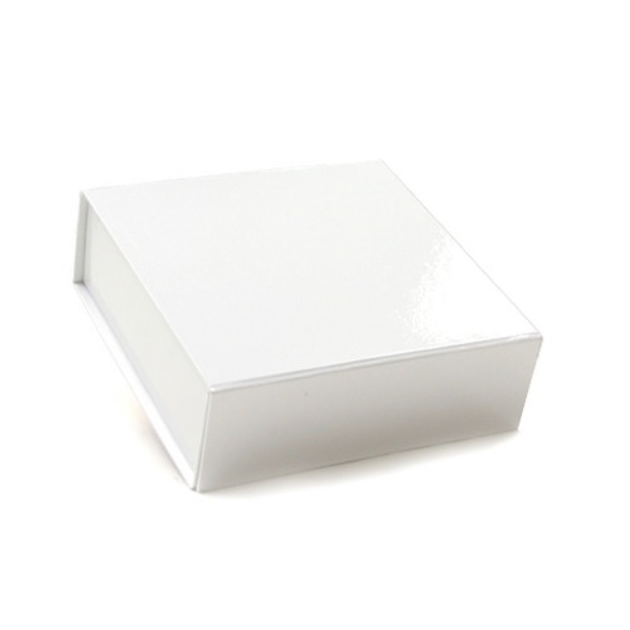5.8in X 5.8in X 2in White Collapsible Gift Boxes | Berlin