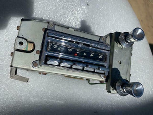 1963 CORVETTE "LIKE NOS " WONDERBAR RADIO AM NOS? WONDER BAR 