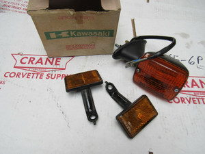 KAWASAKI Genuine New Motorcycle Parts GPz400F Front Blinker 23037-1150