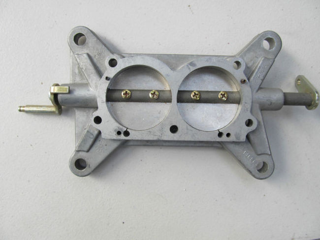 1967-68-69 Chevrolet tri-power 3659 Corvette HOLLEY CARBURETOR END BASE PLATE NEW