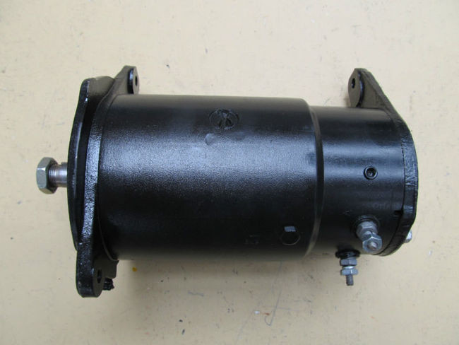 59-61 Corvette 173 DC GENERATOR 1102173 rochester fuel injection non-tach drive