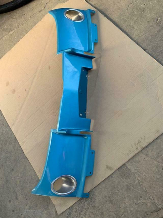64-65 GM Corvette ORIGINAL GREY FIBERGLASS REAR VALANCE PANEL blue paint