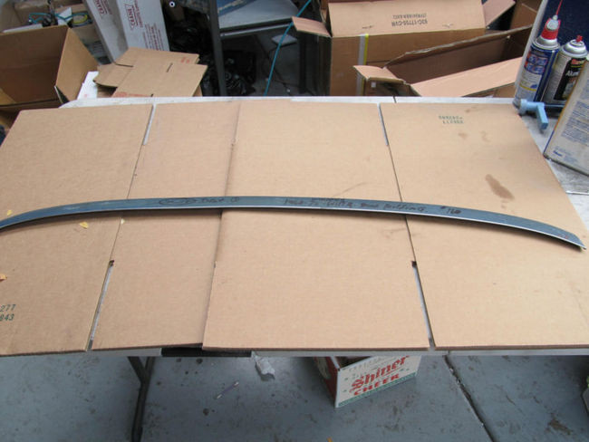 1968-72 windshield wiper door molding/trim one dent as shown