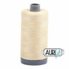 Aurifil 2110 - Light Lemon