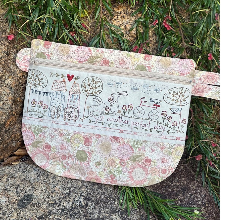 The Birdhouse : Perfect Day Pouch