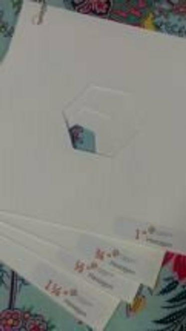 Fussy Cutting Viewer - Hexagon