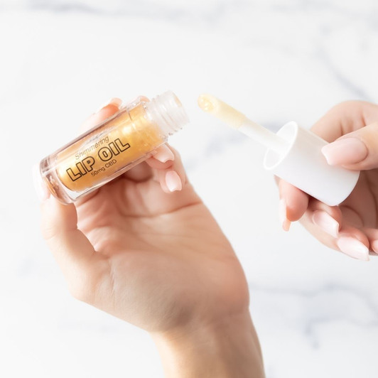 50mg CBD Lip Oil with Vitamin E 99% Pure Organic Isolate THC Free 6ml-Gold