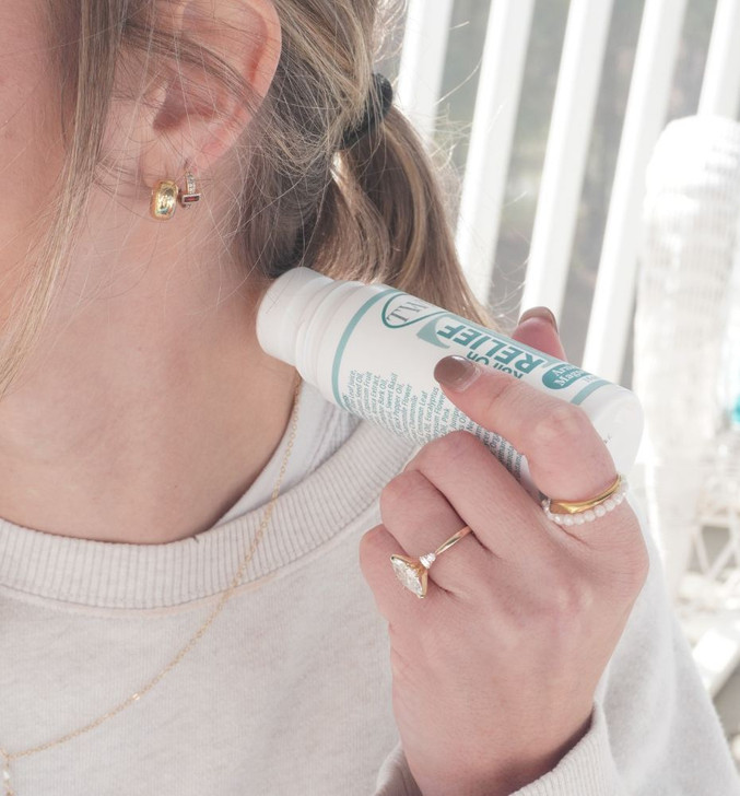 All-Natural Muscle Relief Roller with Arnica, Camphor & Eucalyptus – 90ml