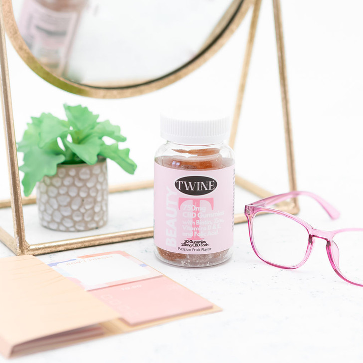 CBD Beauty Gummies Trial or Travel Size w/ Biotin, Zinc, Vitamins D & E, Folic Acid