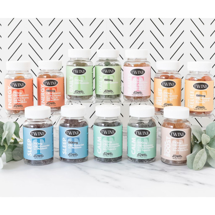 CBD Energy Gummies 5 Count Trial or Travel Size w/ B12, Ginseng, Goji Berry, Gingko Biloba, and 99% Pure Organic CBD Isolate THC Free-Strawberry Flavor