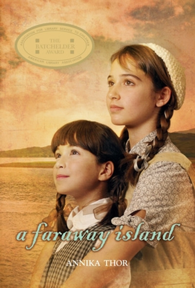 A Faraway Island (Paperback)