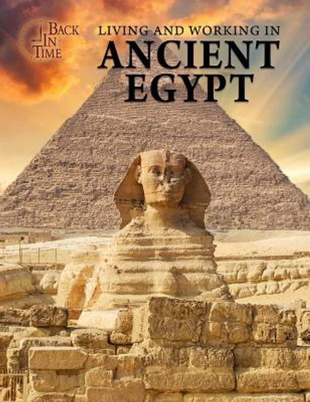 Living and Working in Ancient Egypt (Paperback)