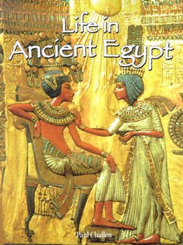 Life in Ancient Egypt (Paperback)