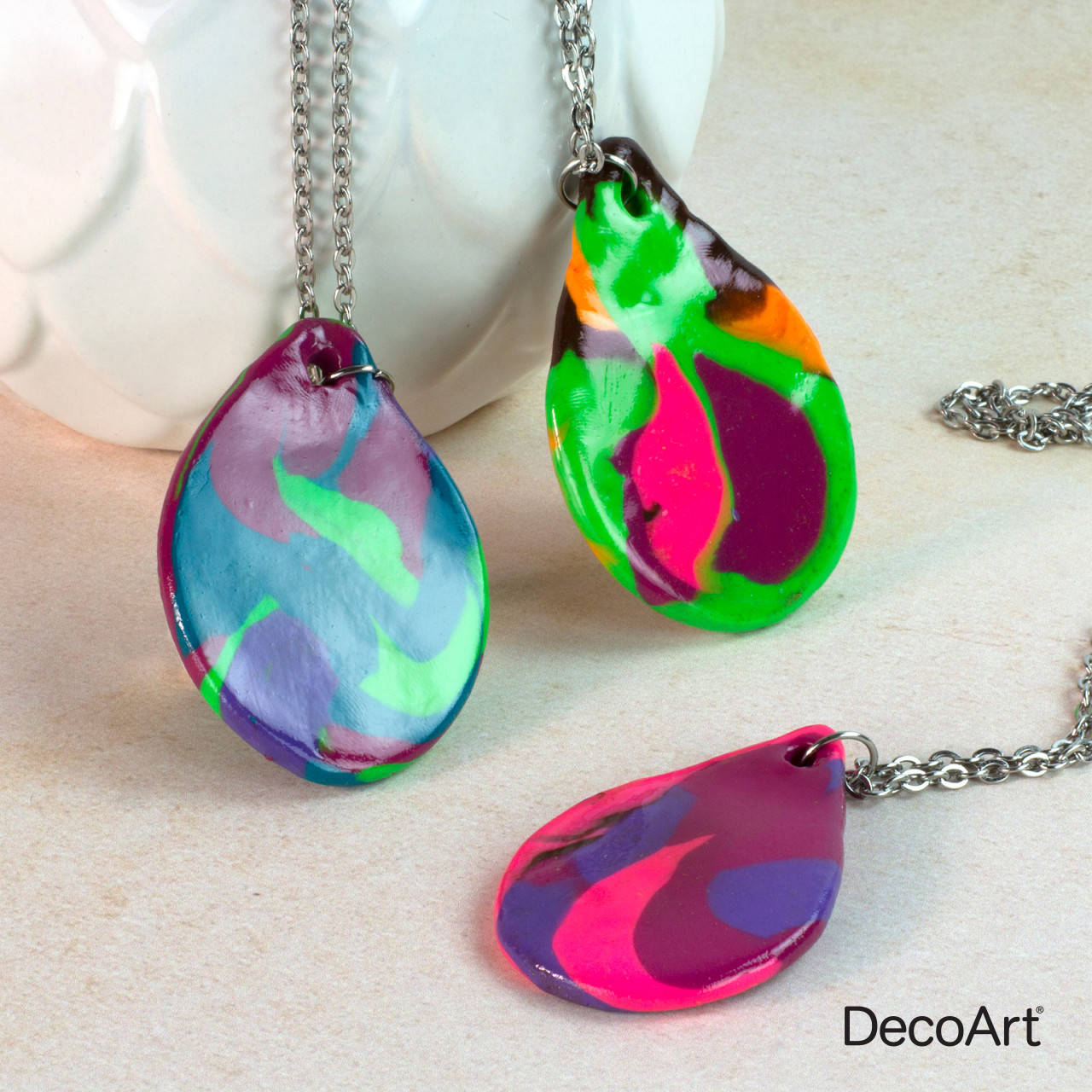 DecoArt Triple Thick Gloss Glaze 2oz – Midoco Art & Office Supplies