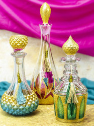 Arabian Nights Decanter Trio