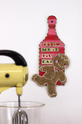 "Catch Me If You Can" Gingerbread Man Plaque