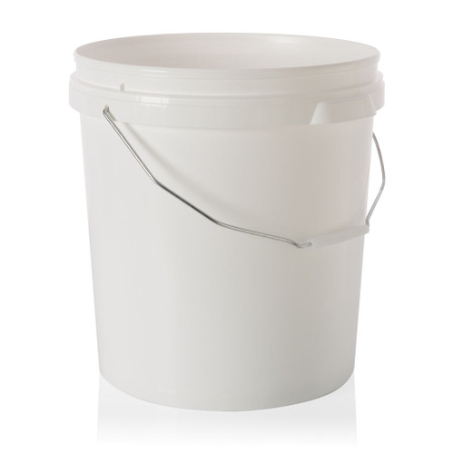 15Ltr White Plastic Round Pail T/E Finish and Metal Handle