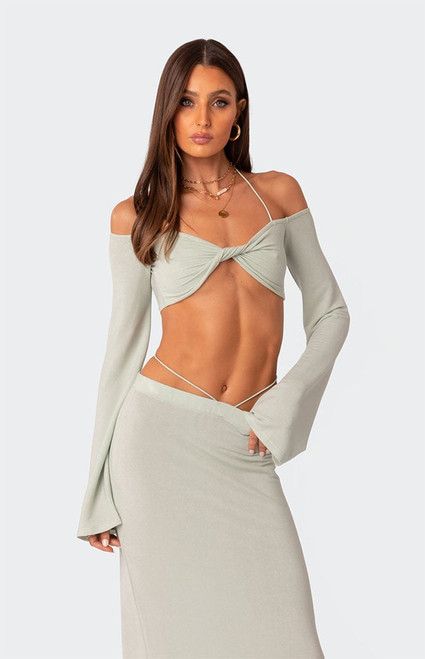 Edikted Women's Celeste Off Shoulder Twist Crop Top - 0712609690013