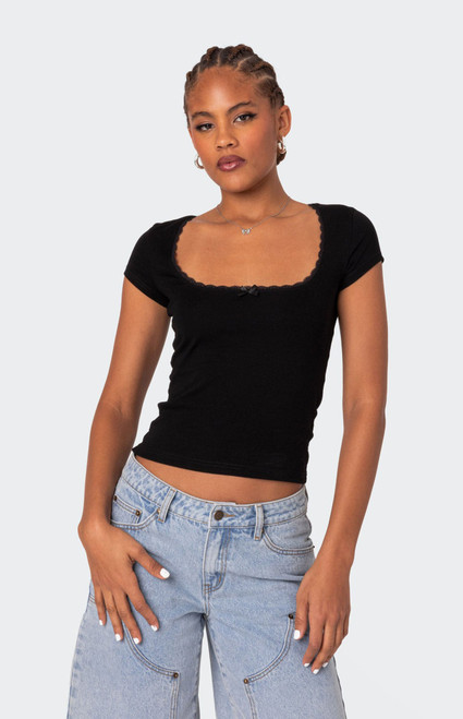 Edikted Women's Priscilla Lace Trim Shirt - 0731609690428