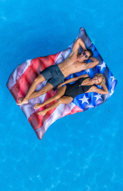 PoolCandy Men's Stars & Stripes Waving Flag Deluxe Pool Raft - 0685600420081