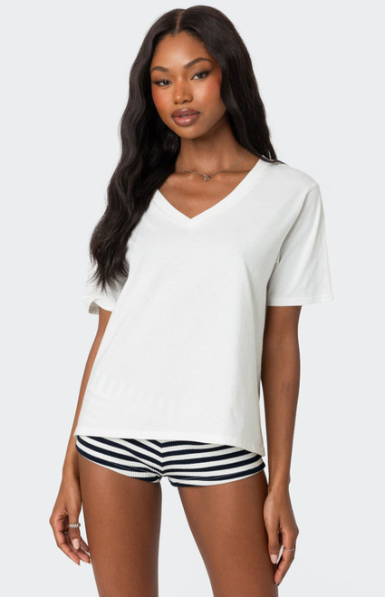 Edikted Women's Loose Fit v Neck T-Shirt - 0702609690058