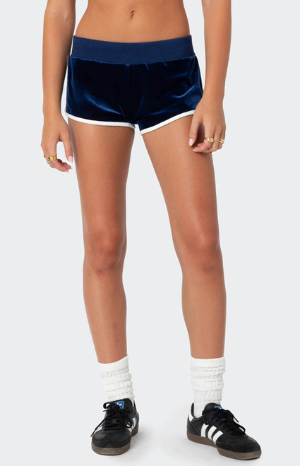 Edikted Women's 08 Velour Shorts - 0821609690132