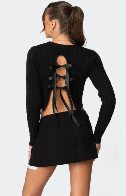 Edikted Women's Bow Back Cropped Cable Knit Sweater - 0740609690096