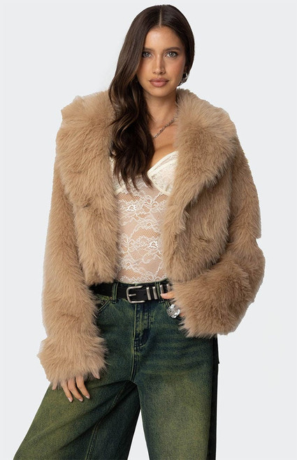 Edikted Women's Sierra Oversized Faux Fur Jacket - 0760609690049