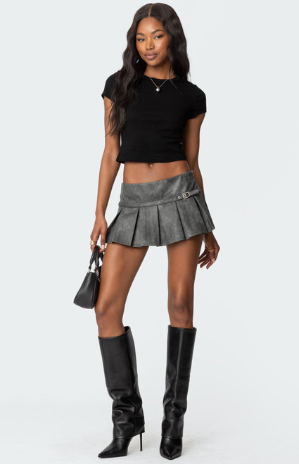 Edikted Women's Billi Faux Leather Pleated Mini Skort - 0840609690339