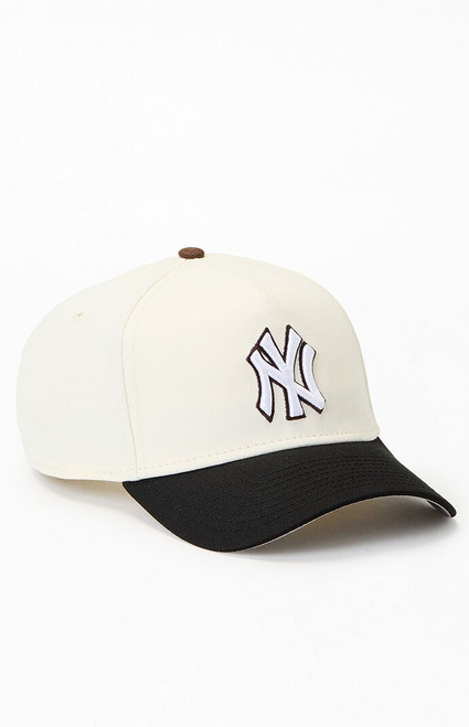 New Era Men's x PS Reserve NY Yankees 9FORTY Snapback Hat - 0642603440142
