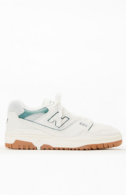 New Balance Women's Teal & White 550 Sneakers - 0542221770089