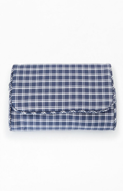John Galt Women's Blue & White Plaid Makeup Bag - 0679601600286