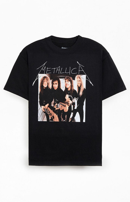 Men's Metallica Group T-Shirt - 0097514260124
