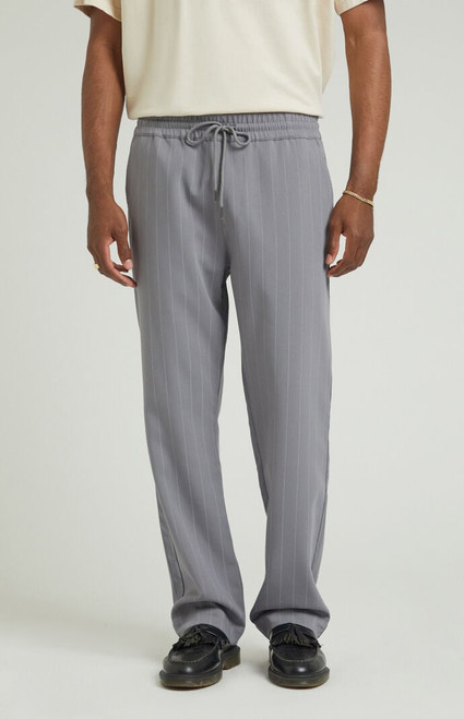 Pacsun Men's Charcoal Pinstripe Liam Straight Trousers - 0133250500010