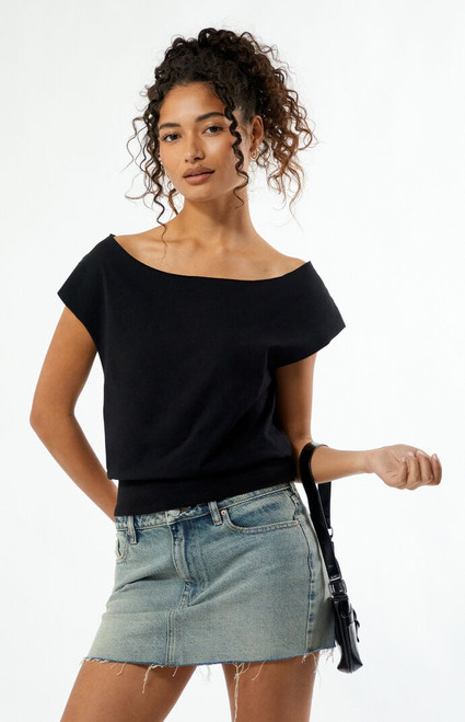 Est. PAC 1980 Women's Sunday Off-The-Shoulder T-Shirt - 0703461580011