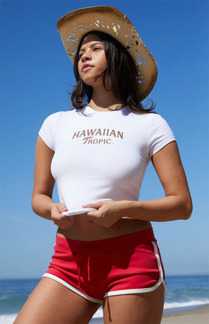 Hawaiian Tropic Women's Logo Skinny T-Shirt - 0702468680380