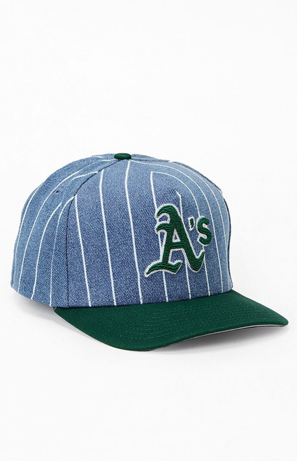 New Era Men's Oakland A's 59FIFTY Pinstripe Snapback Hat - 0641514970019