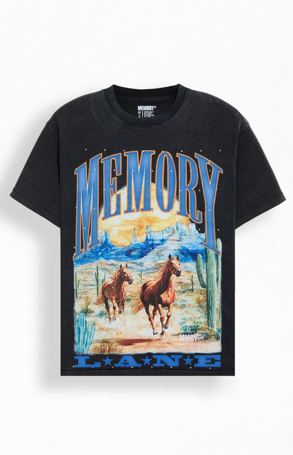 Memory Lane Men's Wild Horses T-Shirt - 0097611370005