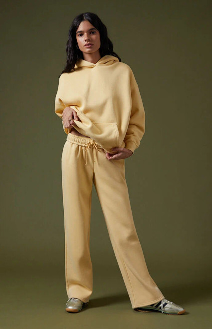 Pacsun Women's Ultra Soft Fleece Core Vintage Wash Baggy Sweatpants - 0850484260021
