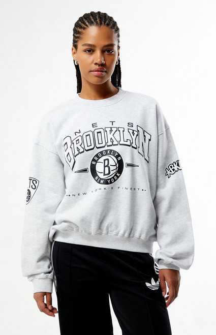 QORE Women's Brooklyn Nets Crew Neck Sweatshirt - 0751611750003