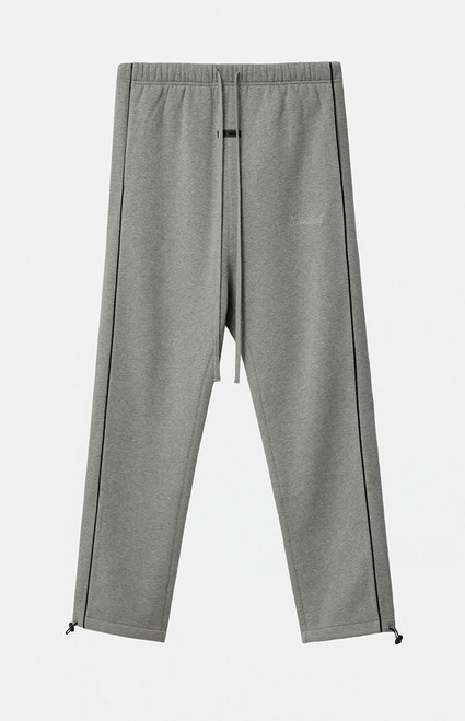 Fear of God ESSENTIALS Men's Concrete Heather & Black Relaxed Fleece Sweatpants - 0130250500502394