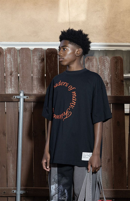 LOVE JONES BY HENRY JONES Men's Leaders T-Shirt - 0097611910003