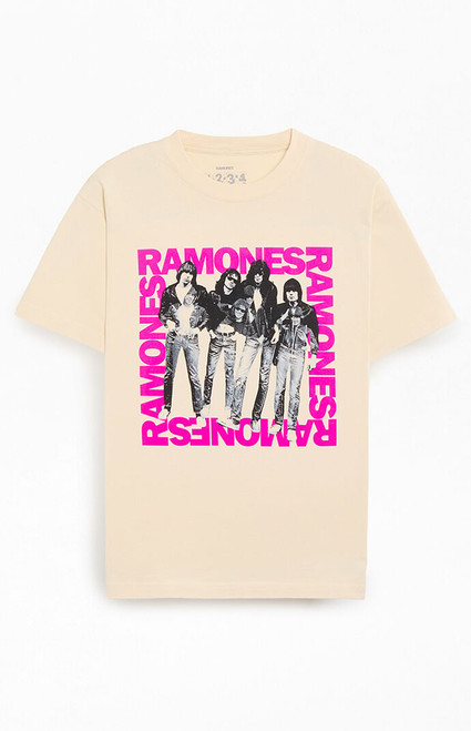 Men's Ramones Group T-Shirt - 0097514260125