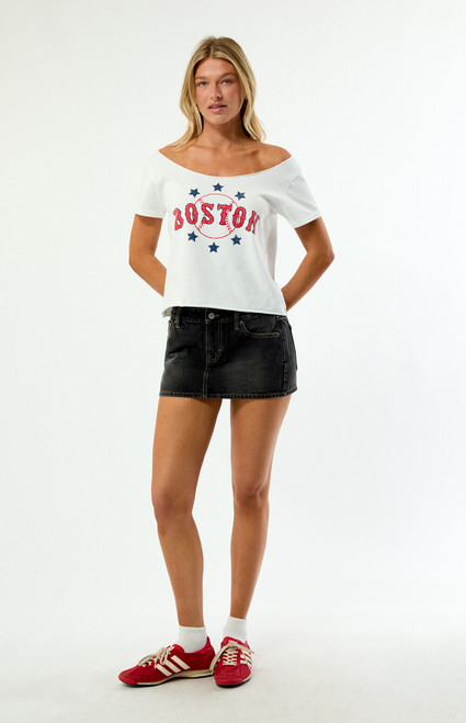 WILD COLLECTIVE Women's x MLB Boston Red Sox Off-The-Shoulder T-Shirt - 0702610230082