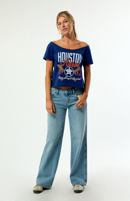 WILD COLLECTIVE Women's x MLB Houston Astros Off-The-Shoulder T-Shirt - 0702610230091