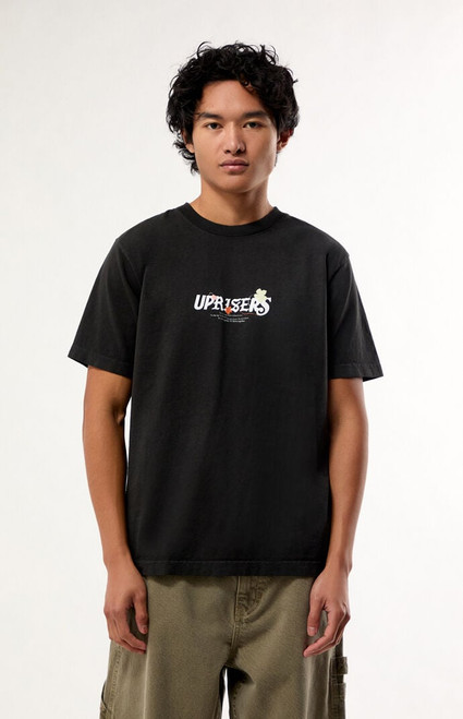 UPRISERS Men's Floral United T-Shirt - 0097603670027