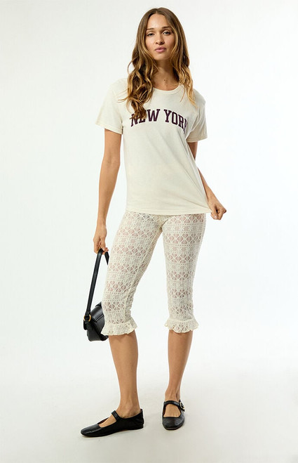 Daisy Street Women's Buttermilk Ruffle Capri Pants - 0850600250018