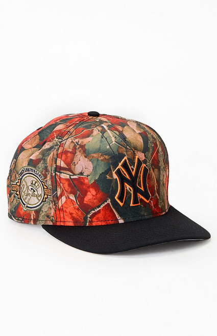 New Era Men's New York Yankees Leaves 9FIFTY A-Frame Snapback Hat - 0641514970426