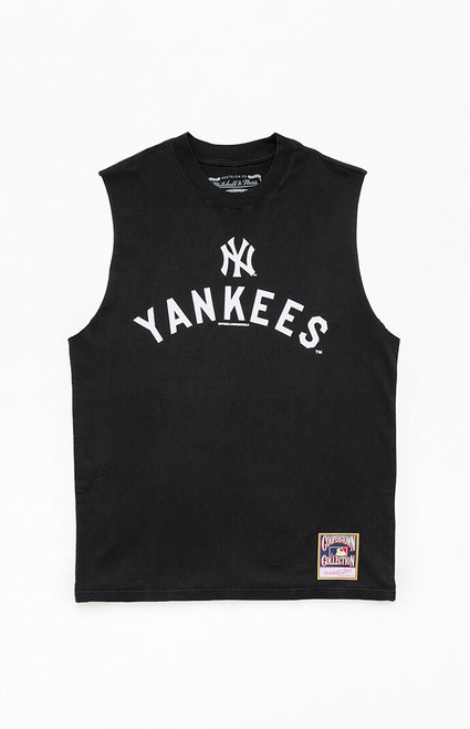 Mitchell & Ness Men's Yankees Cut-Off Muscle T-Shirt - 0097514810461